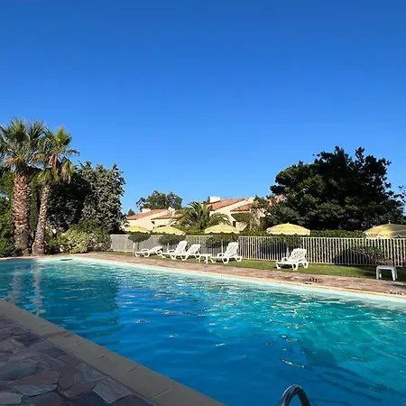 Apartment Avec Mezzanine 6 Pers, Piscine, Parking Prive - Fr-1-251-868 Le Lavandou